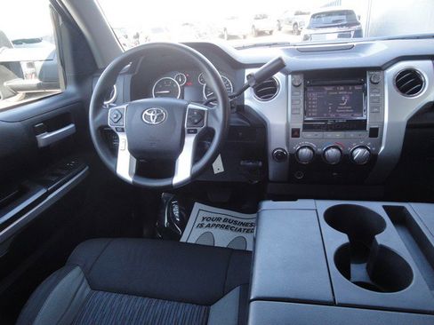 Used 2015 Toyota Tundra SR5 image 12