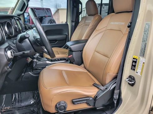 Used 2022 Jeep Wrangler Unlimited Rubicon 4xe w/ Cold Weather Group image 8