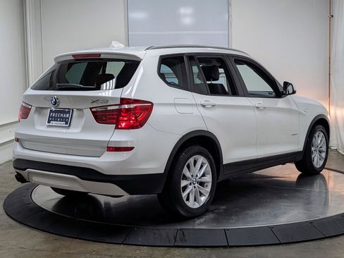 Used 2017 BMW X3 xDrive28i image 9