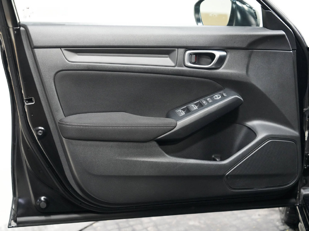 Used 2024 Honda Civic Sport image 11