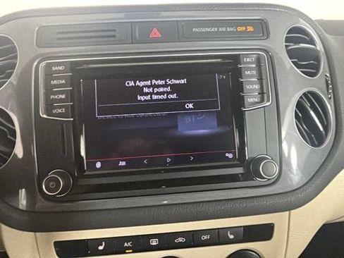 Used 2017 Volkswagen Tiguan S AWD/4WD image 19