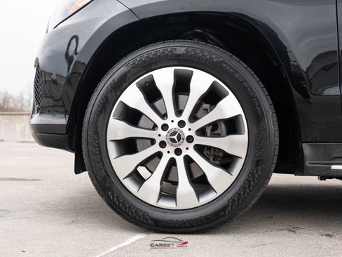 Used 2019 Mercedes-Benz GLS 450 4MATIC image 10