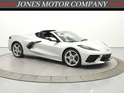 Used 2020 Chevrolet Corvette Stingray Preferred Cpe w/ 2LT Preferred Equipment Group image 1