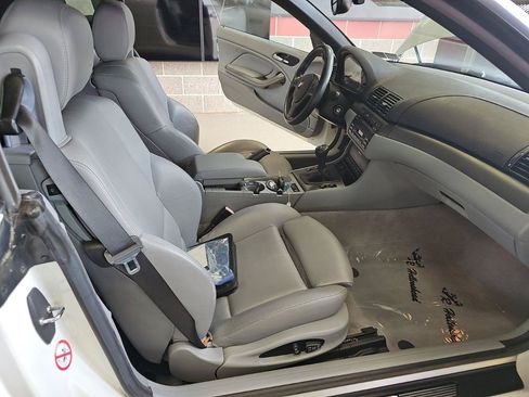 Used 2002 BMW M3 Convertible RWD image 10