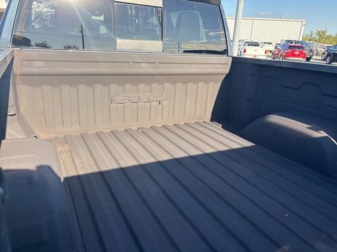 Used 2022 GMC Sierra 1500 AT4 w/ AT4 Premium Package image 5