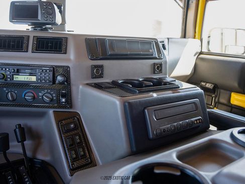 Used 2001 HUMMER H1 4-Door Wagon image 24