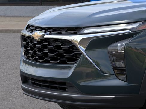 New 2026 Chevrolet Trax LT w/ LT Convenience Package FWD image 13