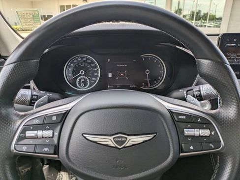 Used 2025 Genesis G70 2.5T RWD image 23