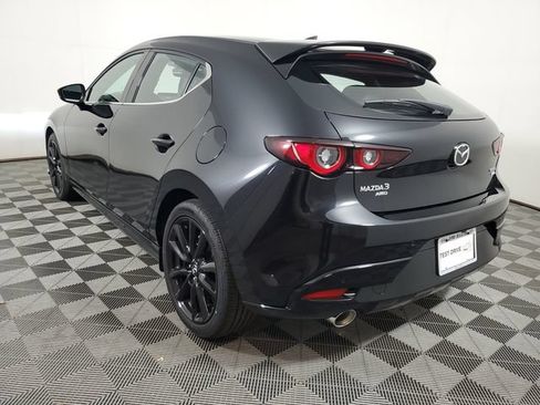 New 2026 MAZDA MAZDA3 Hatchback w/Premium Plus Pkg AWD/4WD image 4