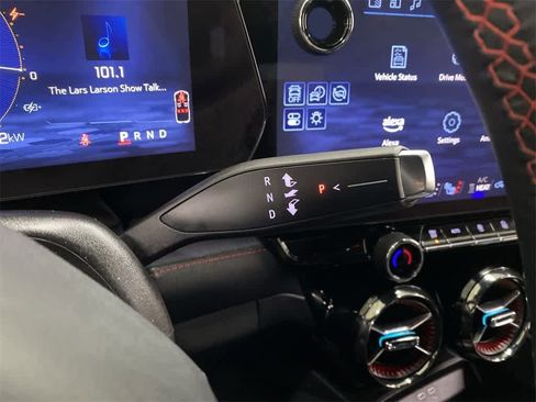 Used 2024 Chevrolet Blazer EV RS image 27