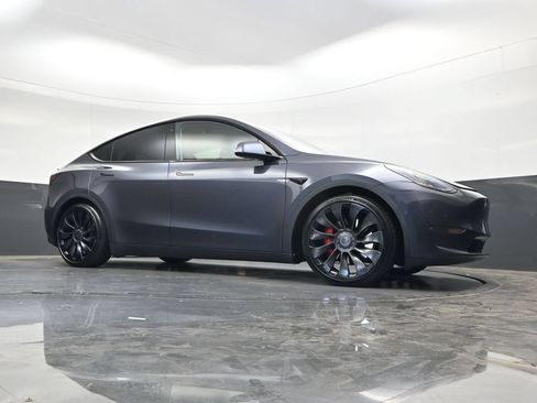 Used 2020 Tesla Model Y Performance AWD/4WD image 34