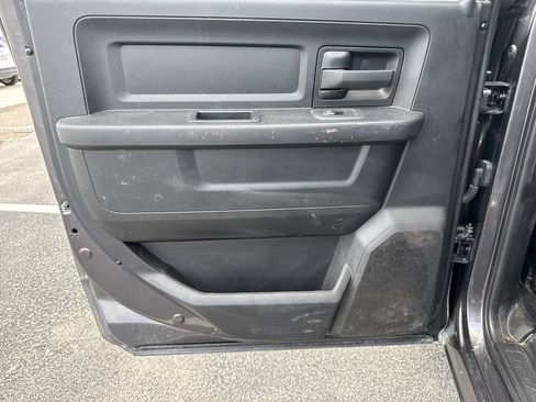 Used 2025 RAM 2500 Tradesman w/ Chrome Appearance Group AWD/4WD image 24