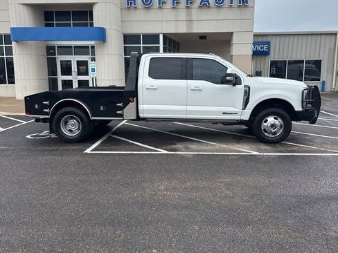 Used 2023 Ford F350 Lariat w/ Lariat Ultimate Package image 1