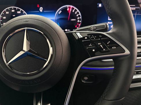 Used 2026 Mercedes-Benz GLE 450e 4MATIC image 27