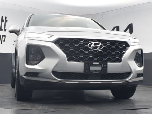Used 2019 Hyundai Santa Fe SE FWD image 24
