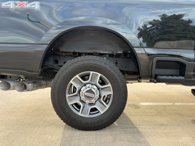 Used 2025 Ford F250 Lariat AWD/4WD image 9