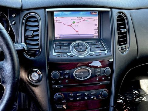 Used 2017 INFINITI QX50 2WD w/ Premium Plus Package image 22