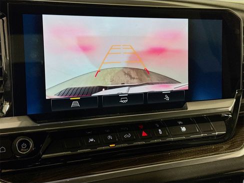 Certified 2025 Chevrolet Silverado 1500 LT w/ Convenience Package II image 12