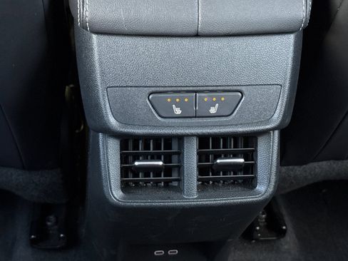 Used 2026 GMC Terrain Denali AWD/4WD image 42