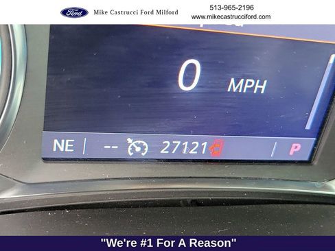 Used 2023 Chevrolet Traverse LT AWD/4WD image 16