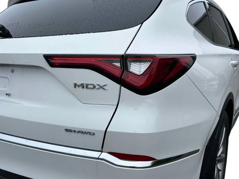 Used 2023 Acura MDX SH-AWD image 7