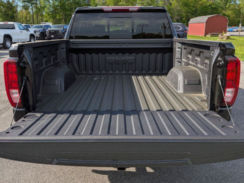 New 2026 GMC Sierra 1500 Elevation AWD/4WD image 10