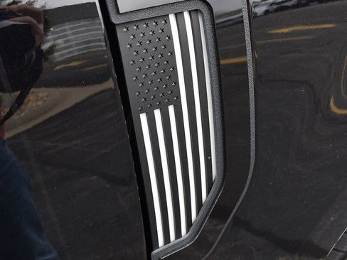 Used 2022 Ford F350 Lariat w/ Lariat Ultimate Package AWD/4WD image 9