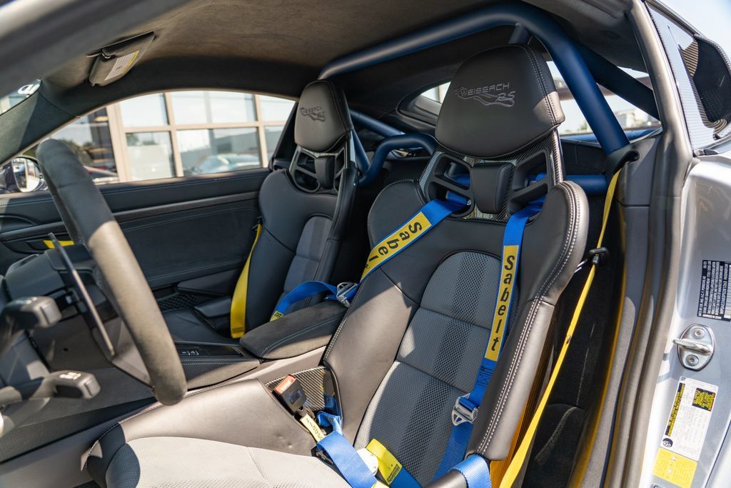 Used 2023 Porsche 718 Cayman GT4 RS w/ Weissach Package RWD image 18