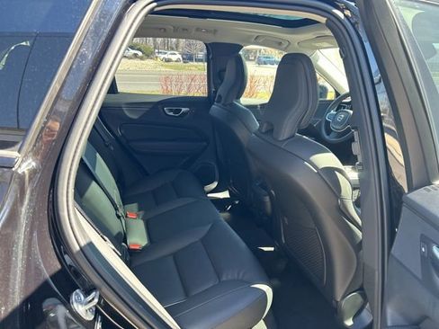 Certified 2025 Volvo XC60 B5 Plus AWD/4WD image 13