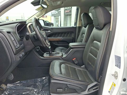 Certified 2021 GMC Canyon Denali image 18
