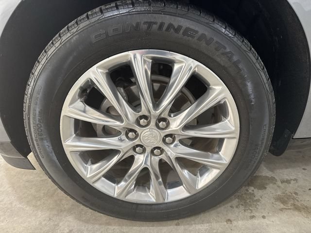 Used 2020 Buick Enclave Premium w/ Surround and Sites Package FWD image 33