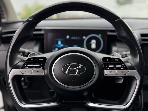 Used 2022 Hyundai Tucson Limited AWD/4WD image 23