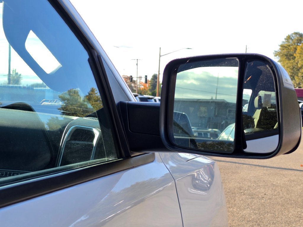 Used 2019 RAM 1500 Big Horn AWD/4WD image 12