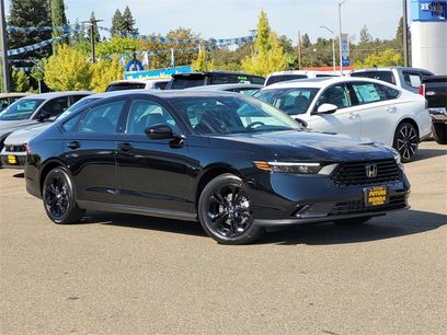 New 2025 Honda Accord SE
