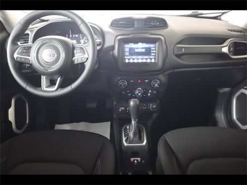 Used 2020 Jeep Renegade Sport image 13