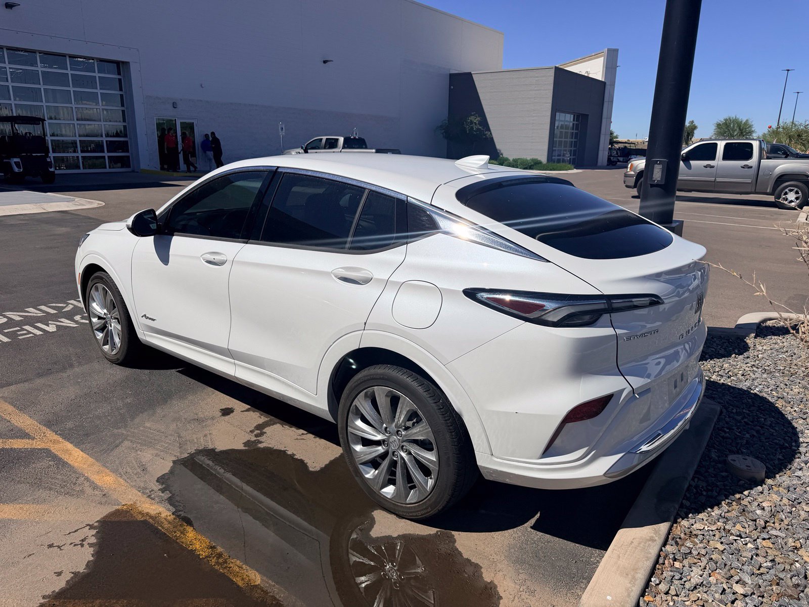 Used 2024 Buick Envista Avenir FWD image 2