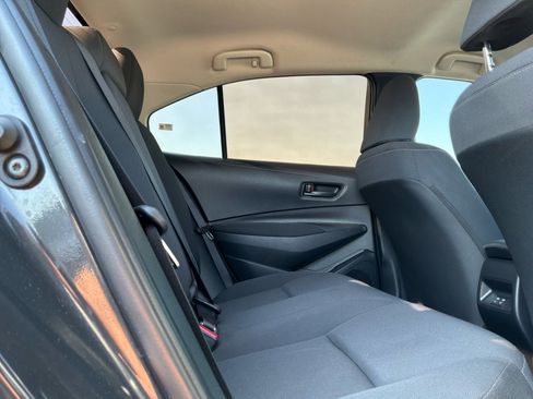 Used 2023 Toyota Corolla LE FWD image 17