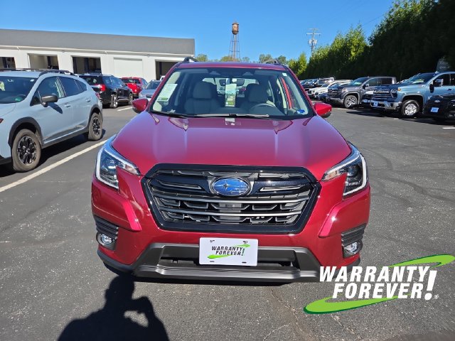 Used 2024 Subaru Forester Limited AWD/4WD image 2