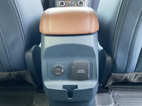 Used 2022 Ford Maverick Lariat w/ Lariat Luxury Package image 30