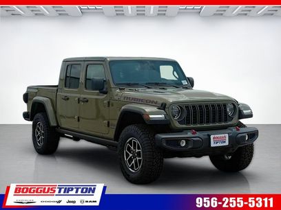 New 2026 Jeep Gladiator Rubicon w/ Steel Power Dome Hood Package