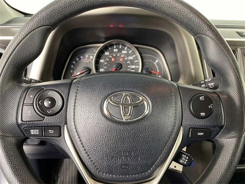 Used 2015 Toyota RAV4 XLE image 15