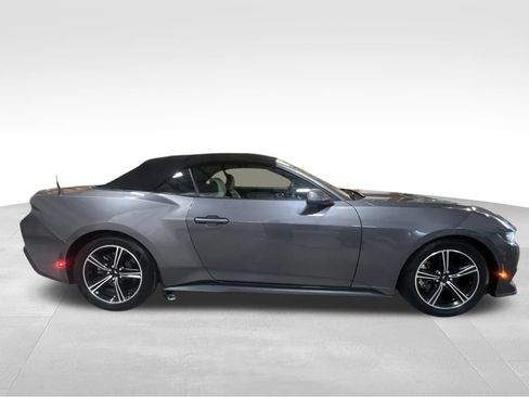 Used 2024 Ford Mustang Premium RWD image 4