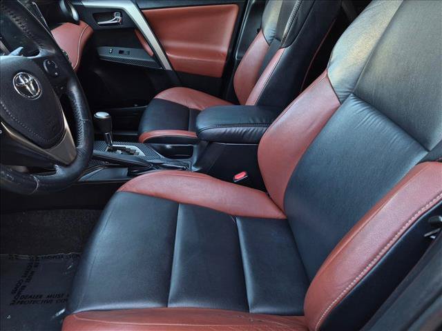 Used 2015 Toyota RAV4 Limited FWD image 16
