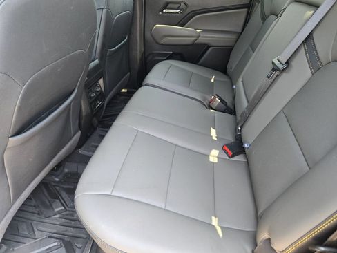Certified 2024 Chevrolet Colorado ZR2 w/ ZR2 Convenience Package III AWD/4WD image 28