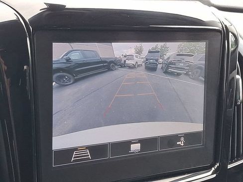 Certified 2021 Chevrolet Traverse LT AWD/4WD image 14