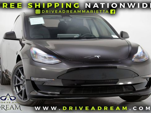 Used 2022 Tesla Model 3 image 2