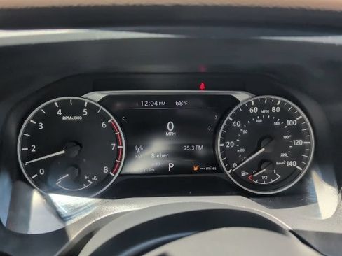 Used 2021 Nissan Rogue SV AWD/4WD image 24