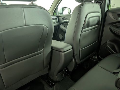 New 2026 Buick Encore GX Sport Touring w/ Advanced Technology Package image 32