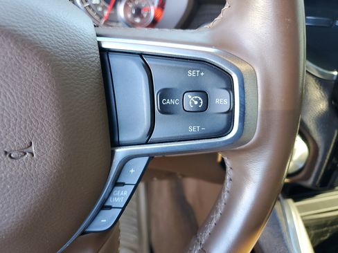 Used 2021 RAM 1500 Limited image 25