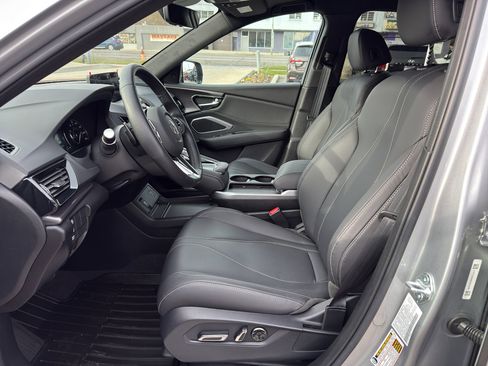 Certified 2025 Acura RDX SH-AWD image 11